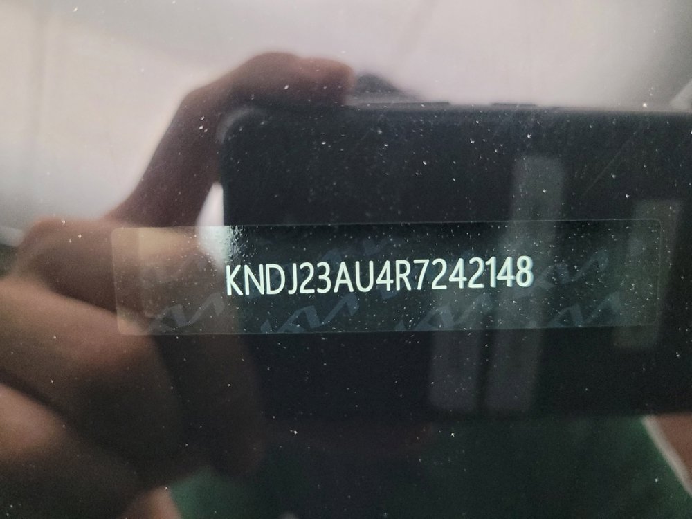 Used 2024 Kia Soul LX w/ Option Group 015 image 33