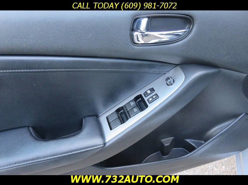 Used 2012 Nissan Altima 2.5 SL w/ 2.5SL Pkg FWD image 30