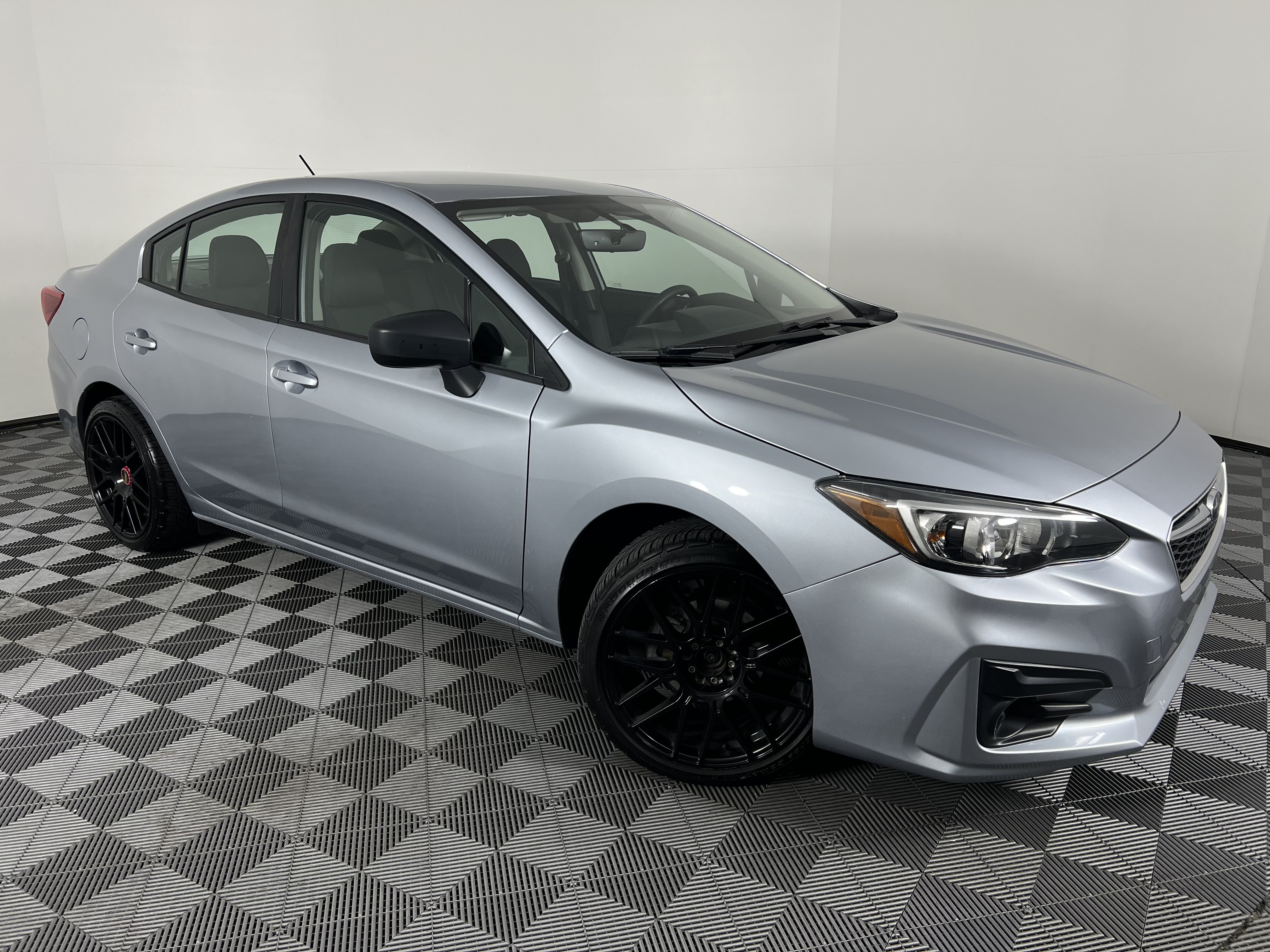 Used 2019 Subaru Impreza 2.0i AWD/4WD image 2