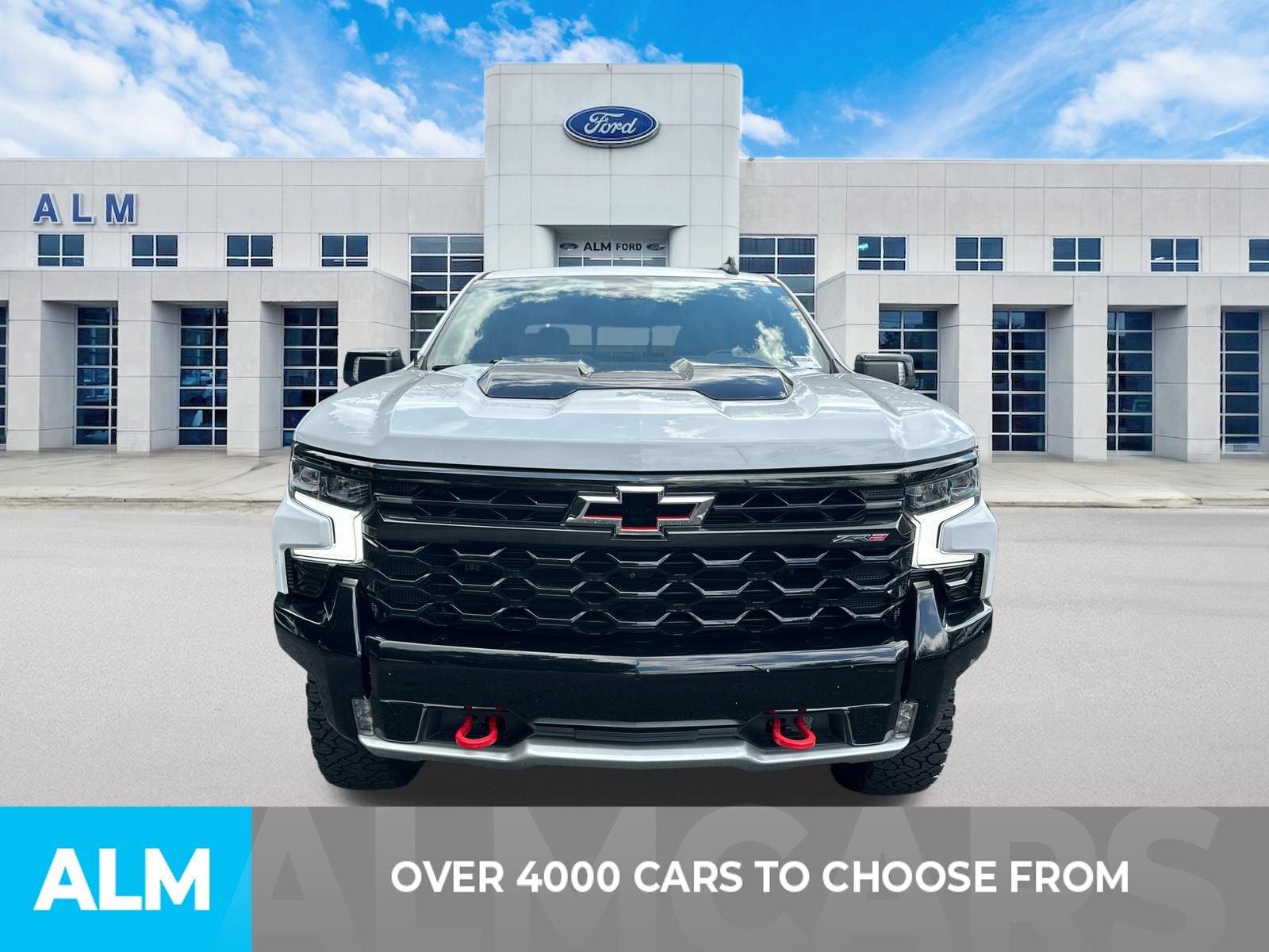 Used 2022 Chevrolet Silverado 1500 ZR2 w/ Technology Package AWD/4WD image 2
