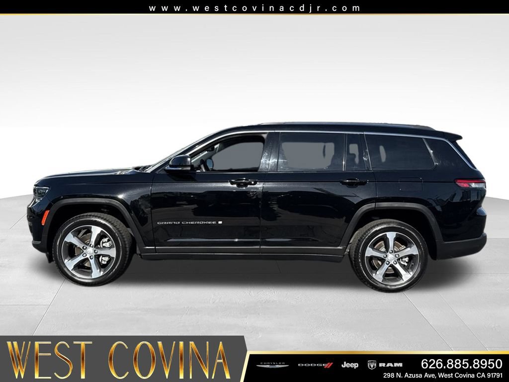 Used 2023 Jeep Grand Cherokee L Limited w/ Trailer Tow Group (B) AWD/4WD image 6