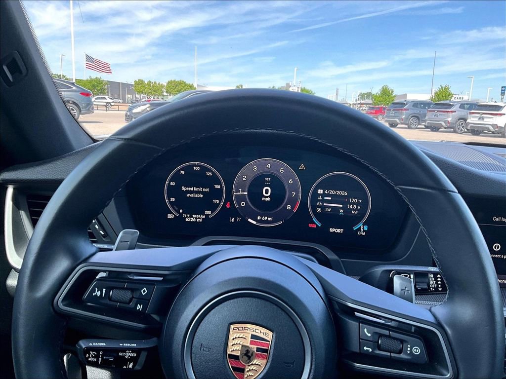 Used 2025 Porsche 911 Carrera RWD image 25