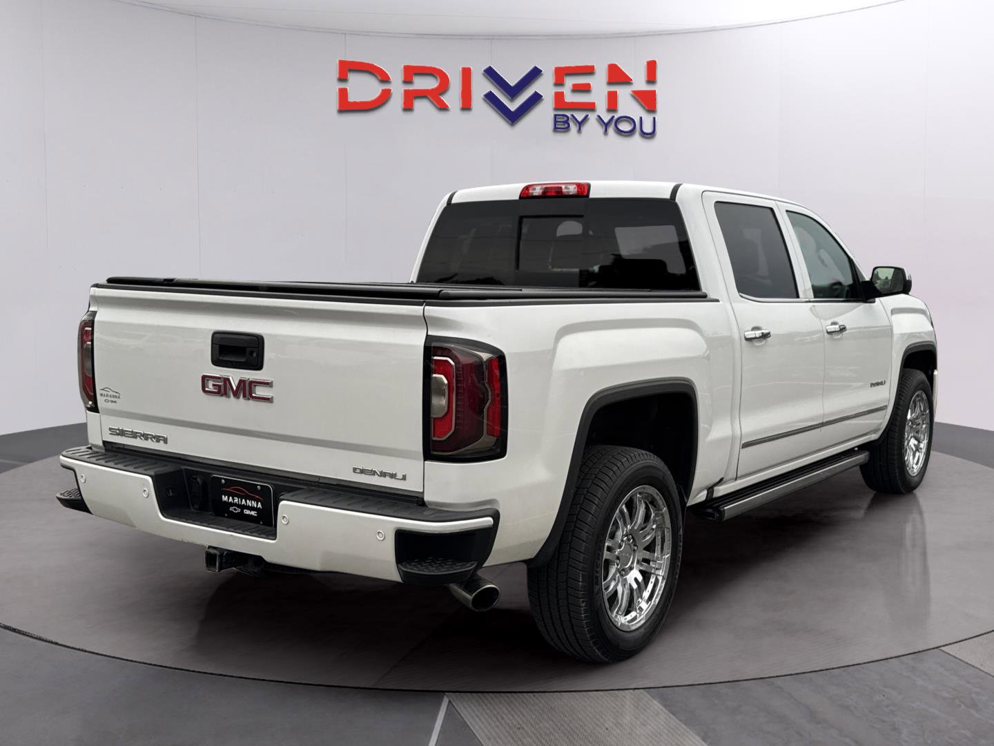 Used 2018 GMC Sierra 1500 Denali AWD/4WD image 5