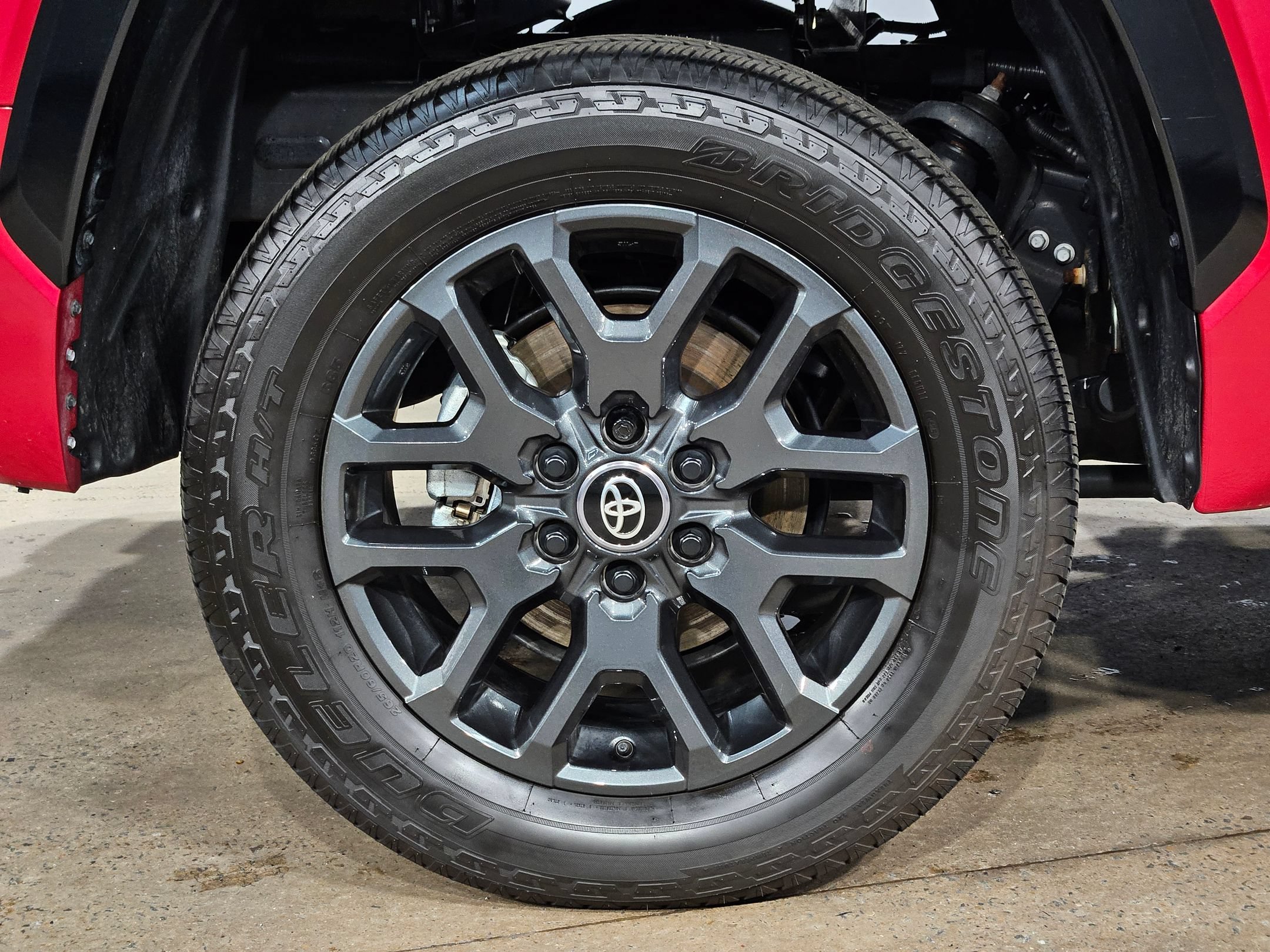Certified 2025 Toyota Tundra Platinum AWD/4WD image 17