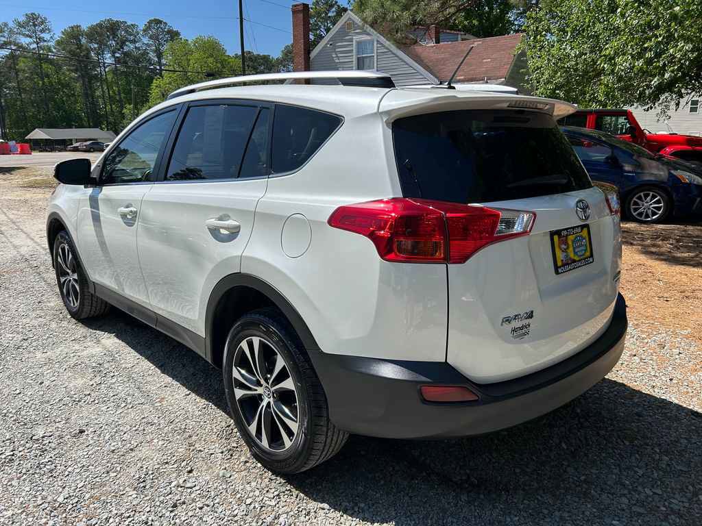 Used 2015 Toyota RAV4 Limited AWD/4WD image 4