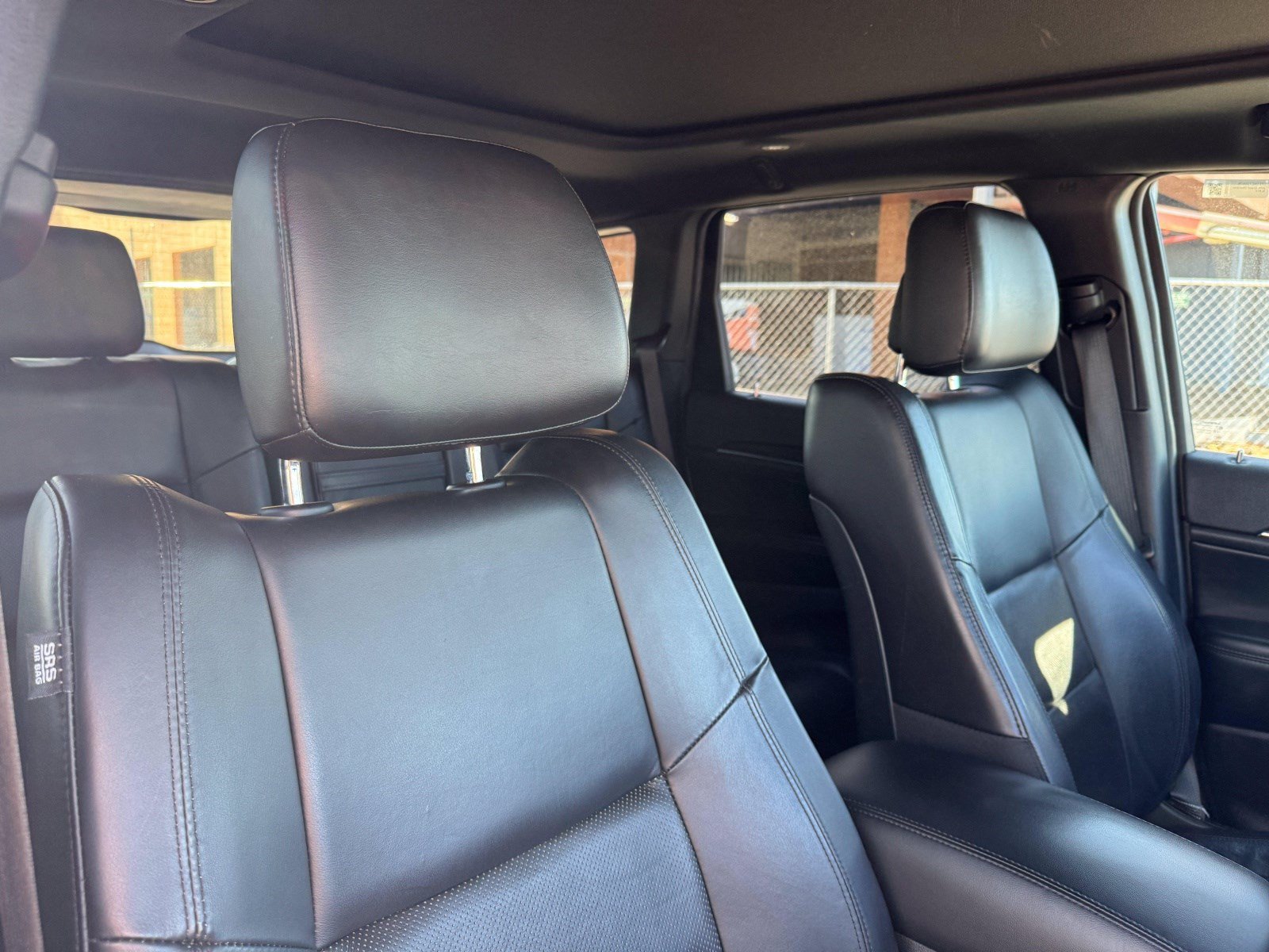 Used 2019 Jeep Grand Cherokee Limited w/ Luxury Group II AWD/4WD image 30