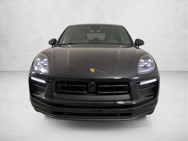 New 2026 Porsche Macan image 6