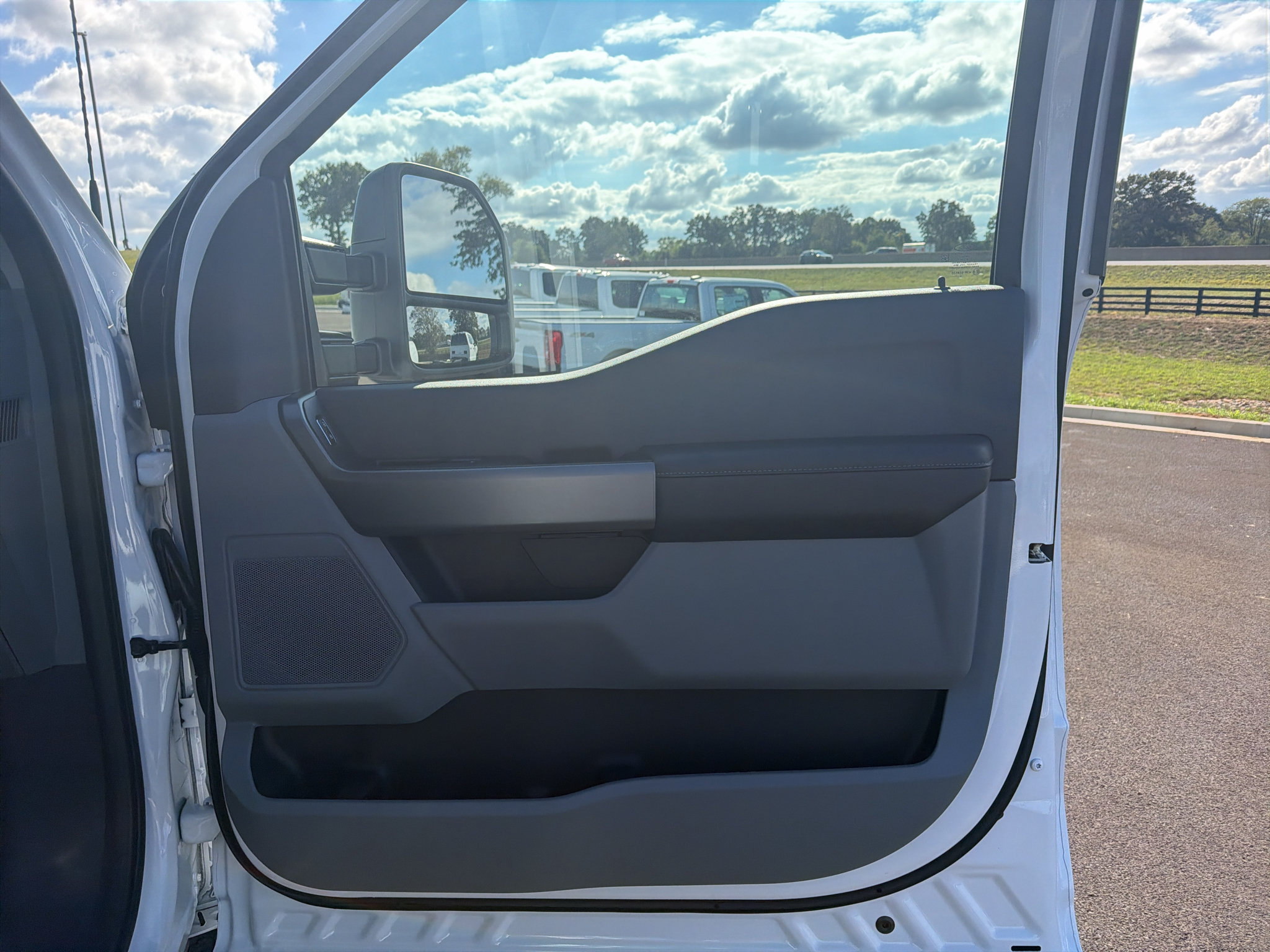 New 2027 Ford F250 XLT AWD/4WD image 22