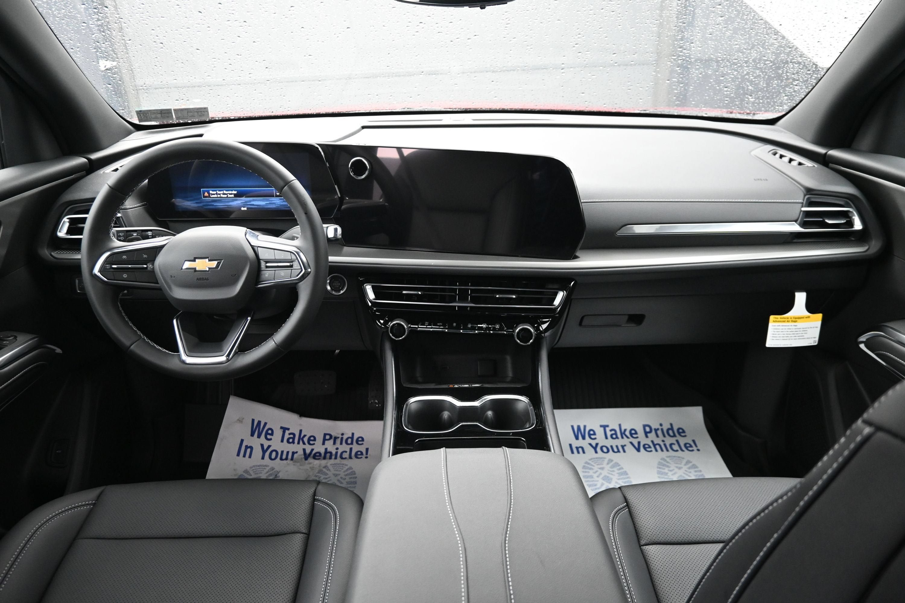 New 2026 Chevrolet Traverse LT w/ Driver Confidence Package FWD image 24