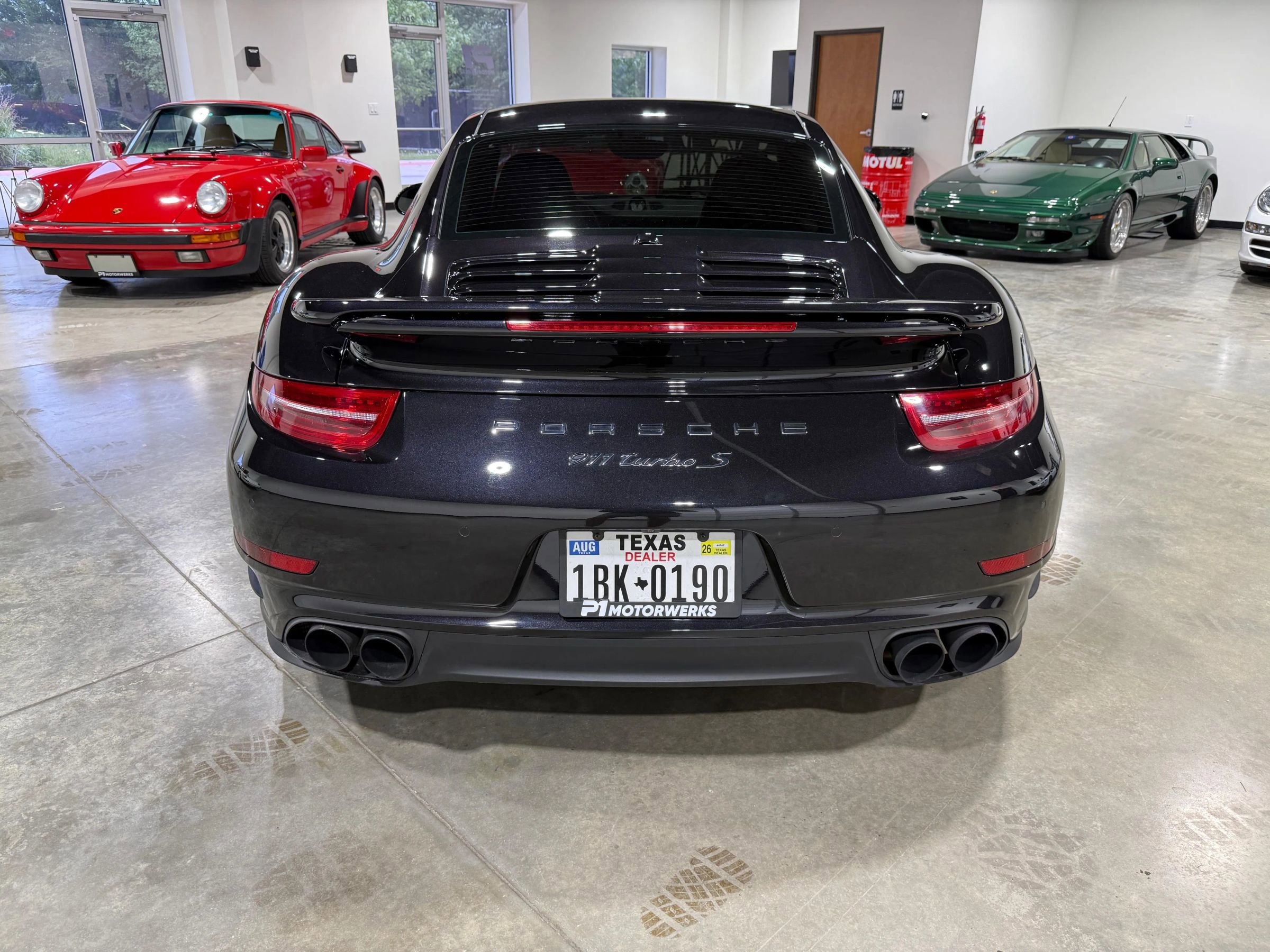 Used 2014 Porsche 911 Turbo S AWD/4WD image 10
