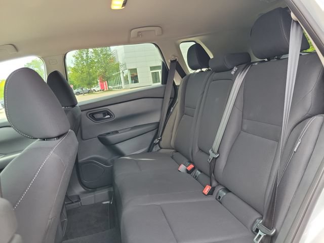 Certified 2025 Nissan Rogue S AWD/4WD image 28