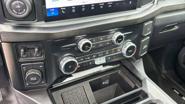 Used 2023 Ford F350 Lariat w/ Lariat Ultimate Package image 20