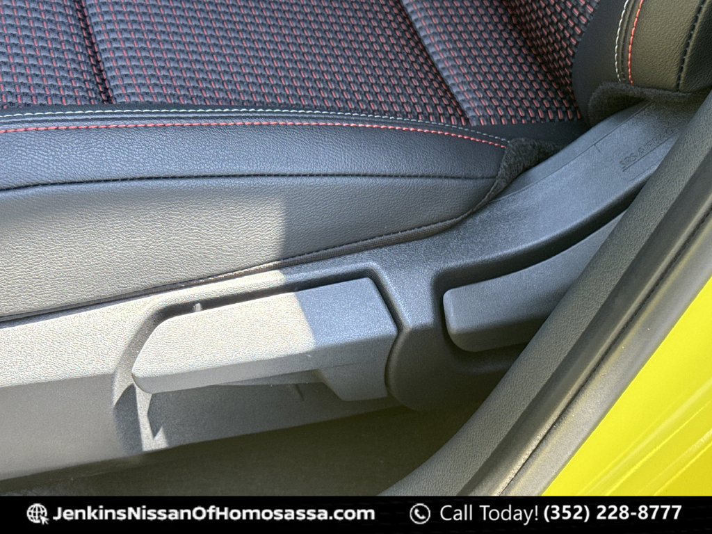 New 2026 Nissan Kicks SR FWD image 32