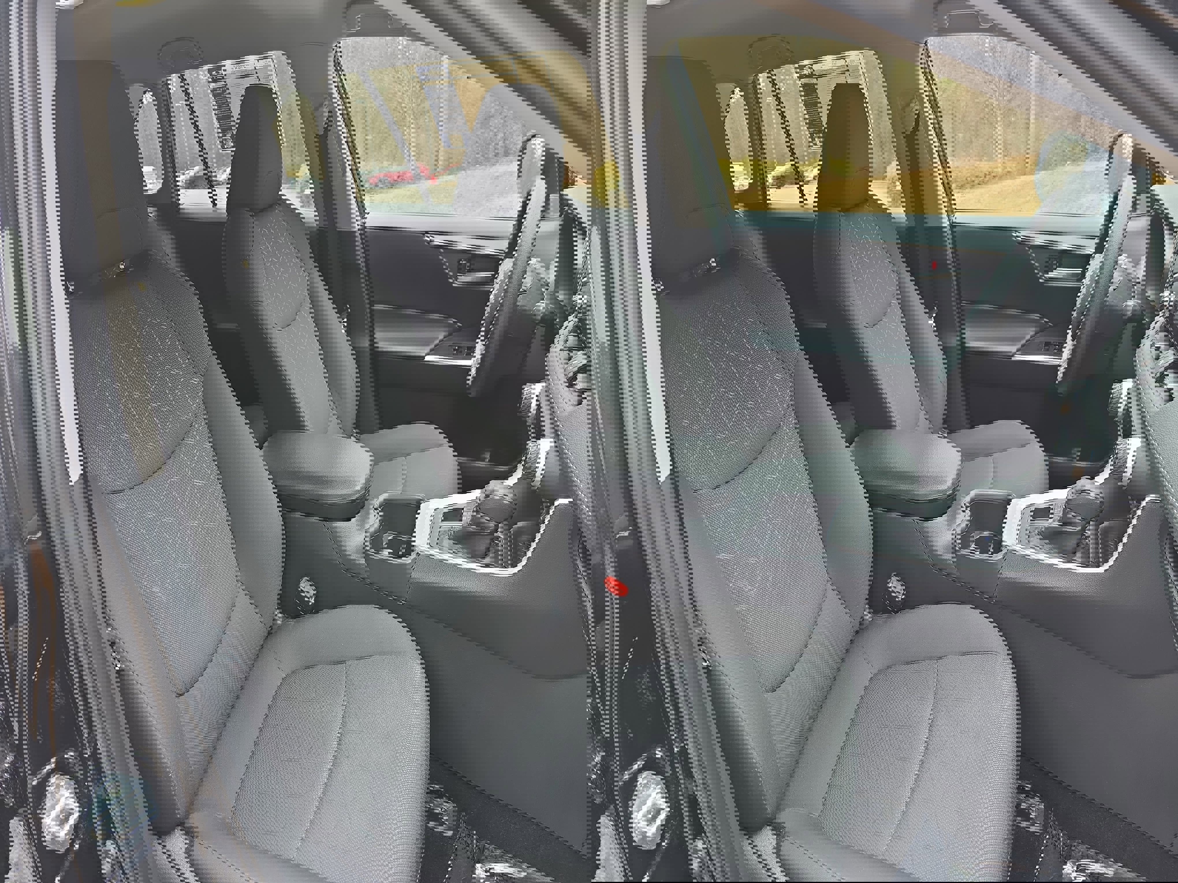 Used 2024 Toyota RAV4 XLE image 10