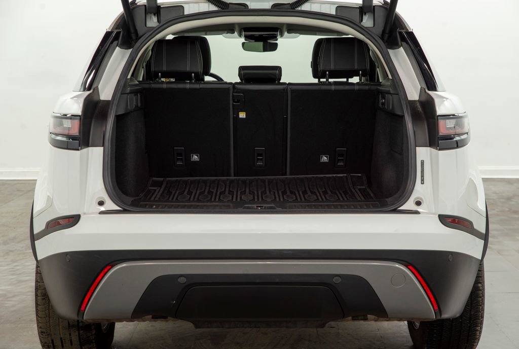 Used 2018 Land Rover Range Rover Velar S image 15
