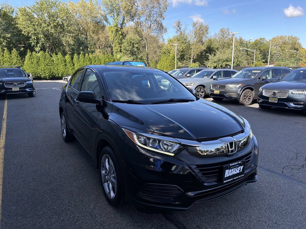Used 2022 Honda HR-V LX image 2