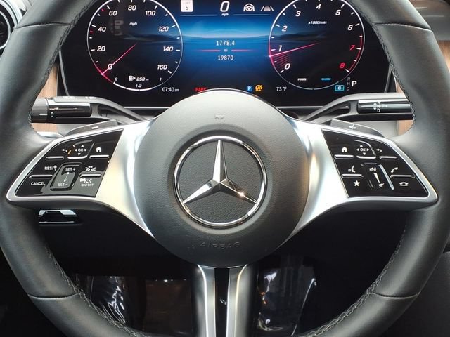 Certified 2025 Mercedes-Benz GLC 300 4MATIC image 8