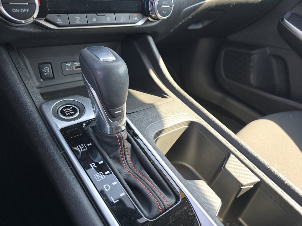 Used 2024 Nissan Sentra SR w/ Trunk Package image 35