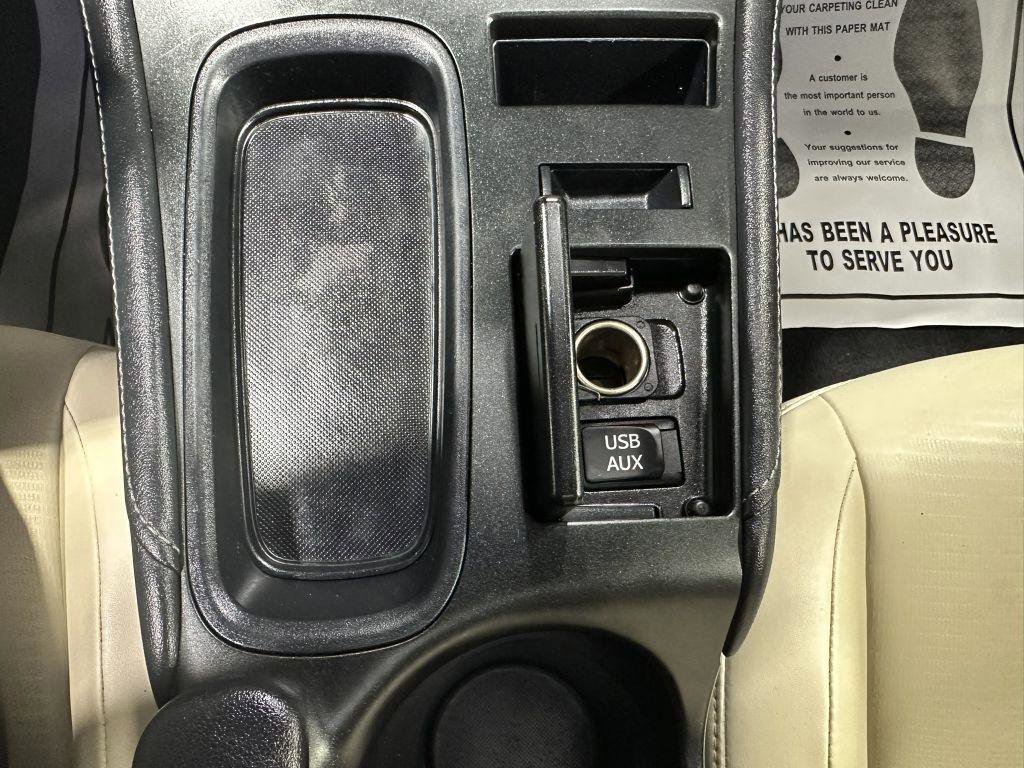Used 2013 Lexus CT 200h FWD image 19