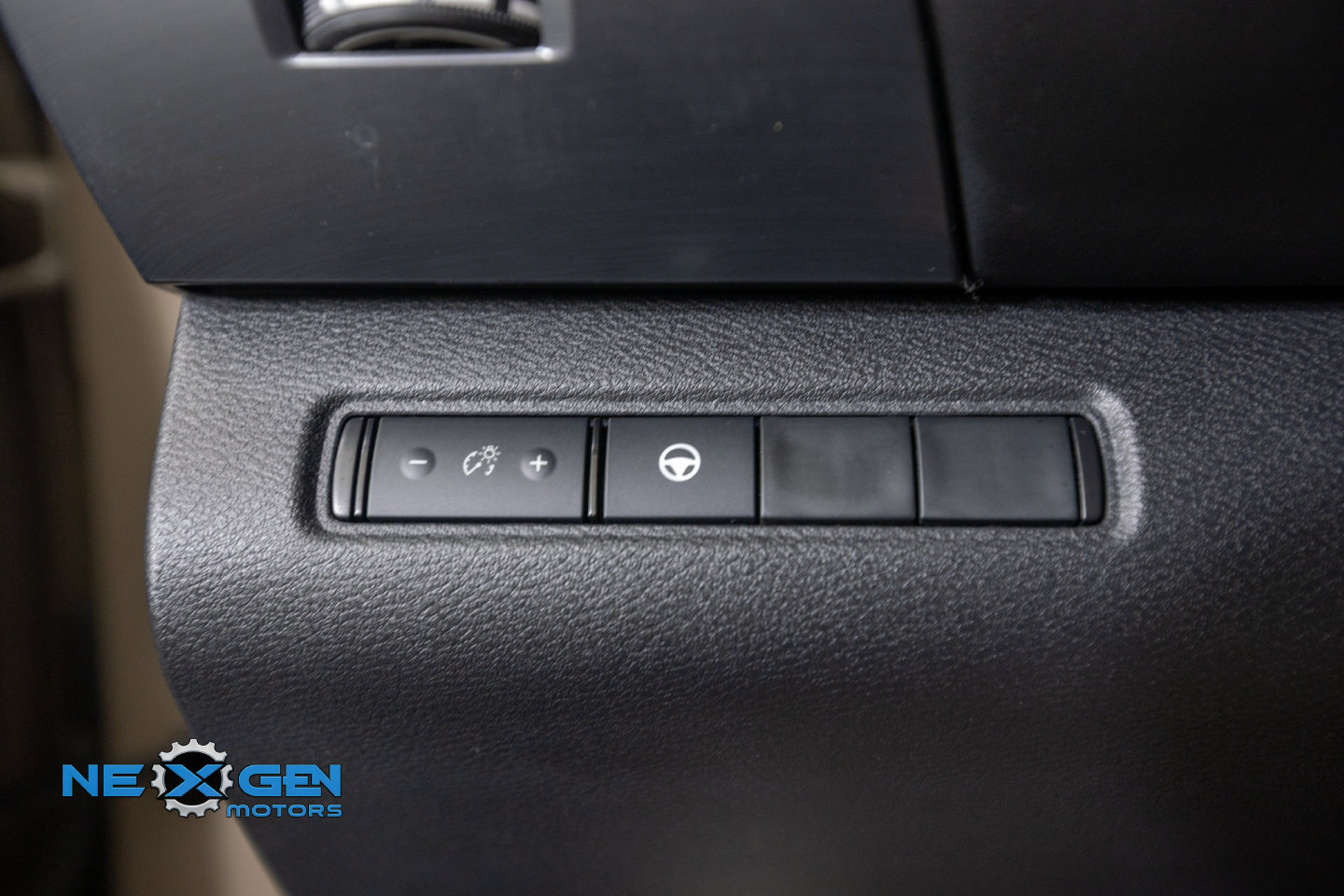 Used 2023 Nissan Pathfinder Rock Creek AWD/4WD image 16