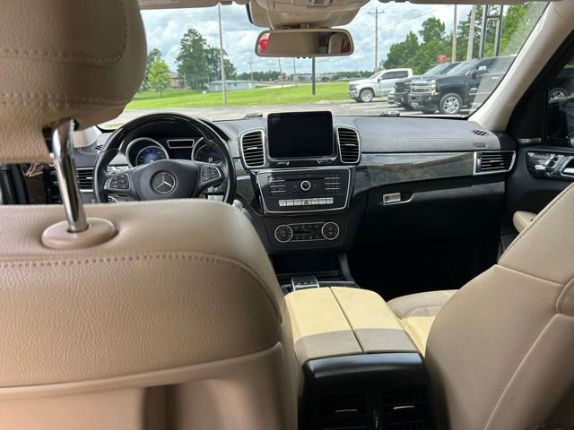 Used 2017 Mercedes-Benz GLS 450 4MATIC image 12