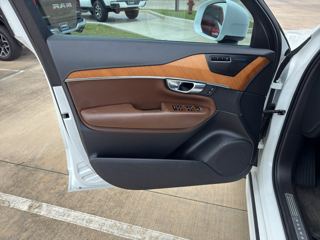 Used 2020 Volvo XC90 T6 Inscription AWD/4WD image 9