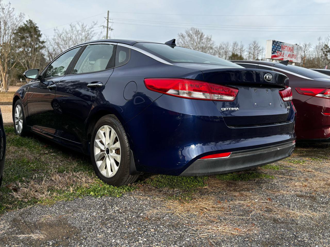 Used 2016 Kia Optima EX image 2