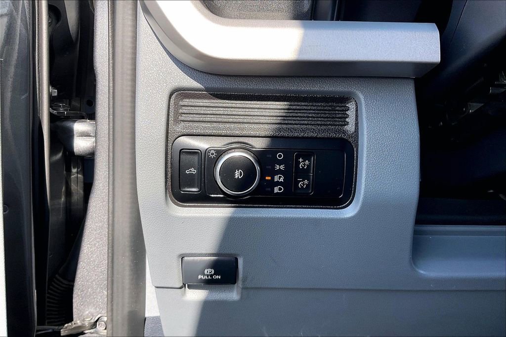 Used 2024 Ford F350 XLT image 33