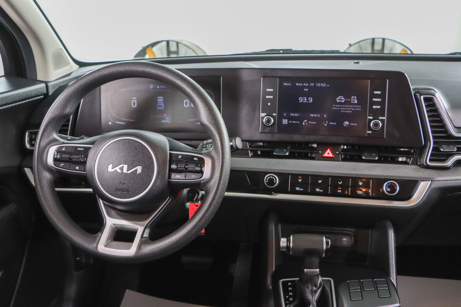 Used 2024 Kia Sportage LX FWD image 17