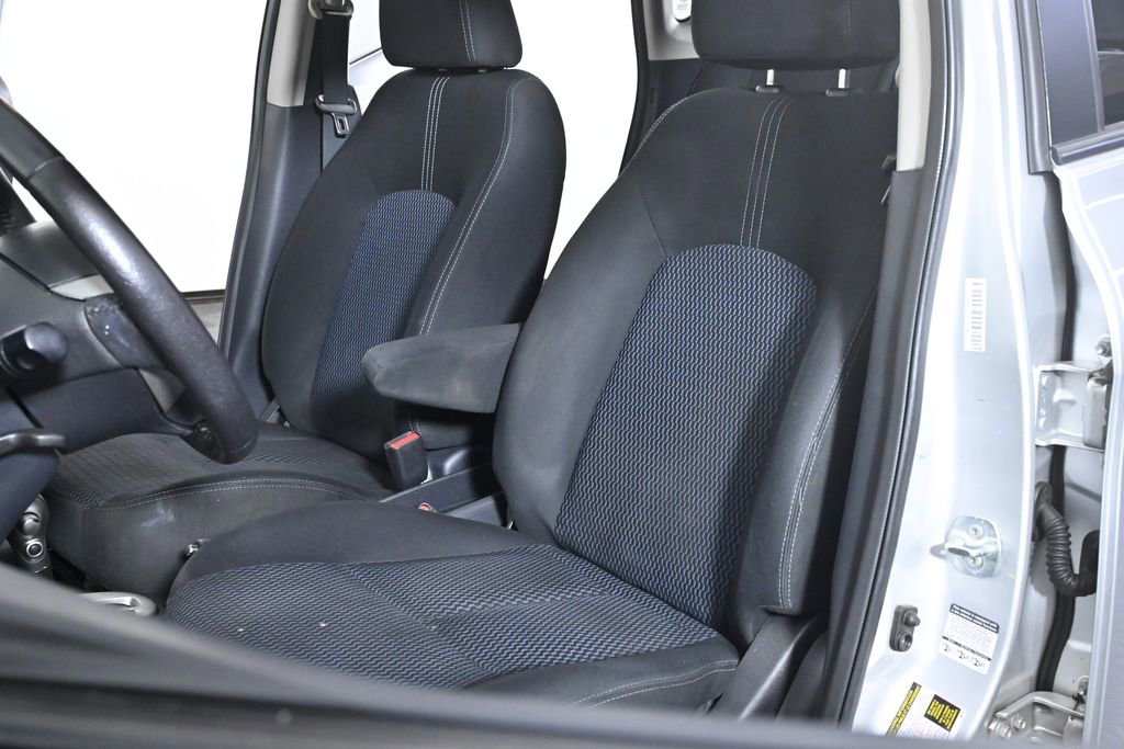 Used 2015 Nissan Versa Note SV image 21