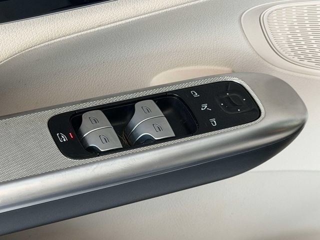 Certified 2024 Mercedes-Benz GLC 300 4MATIC image 16
