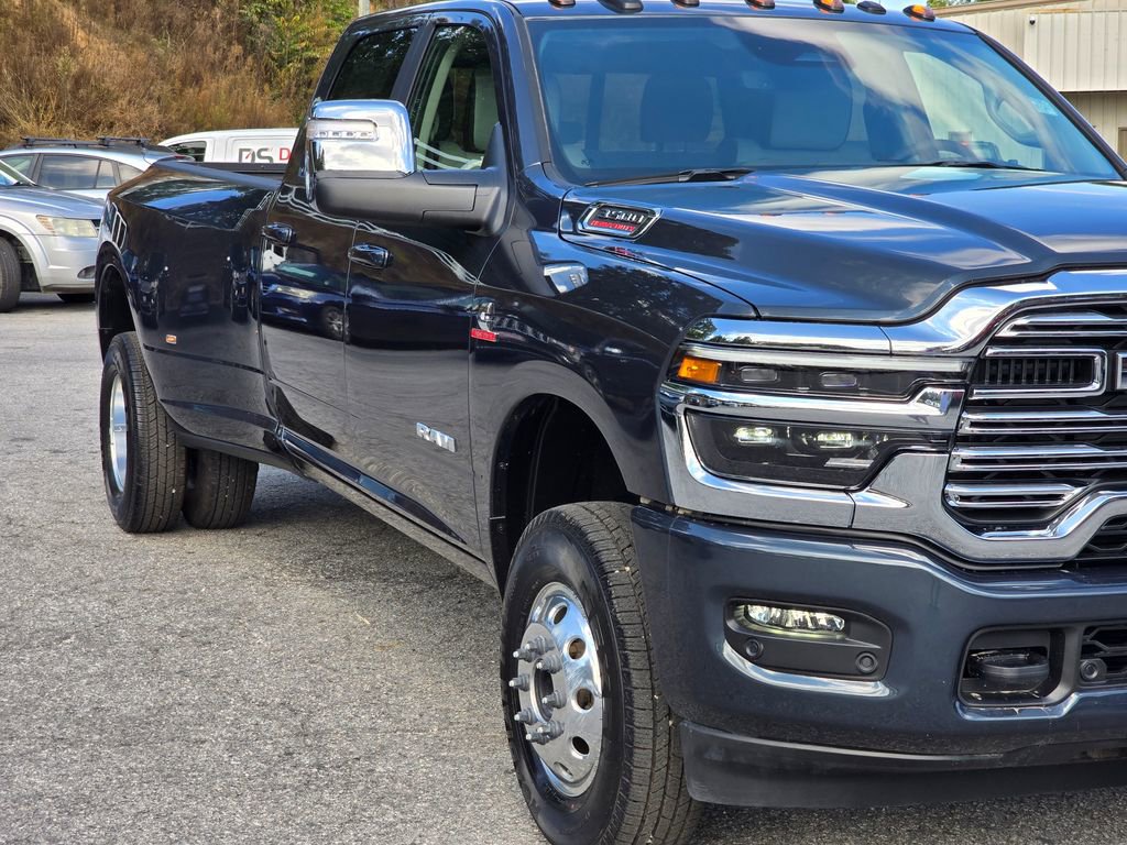 New 2026 RAM 3500 Laramie w/ Max Tow Package image 39