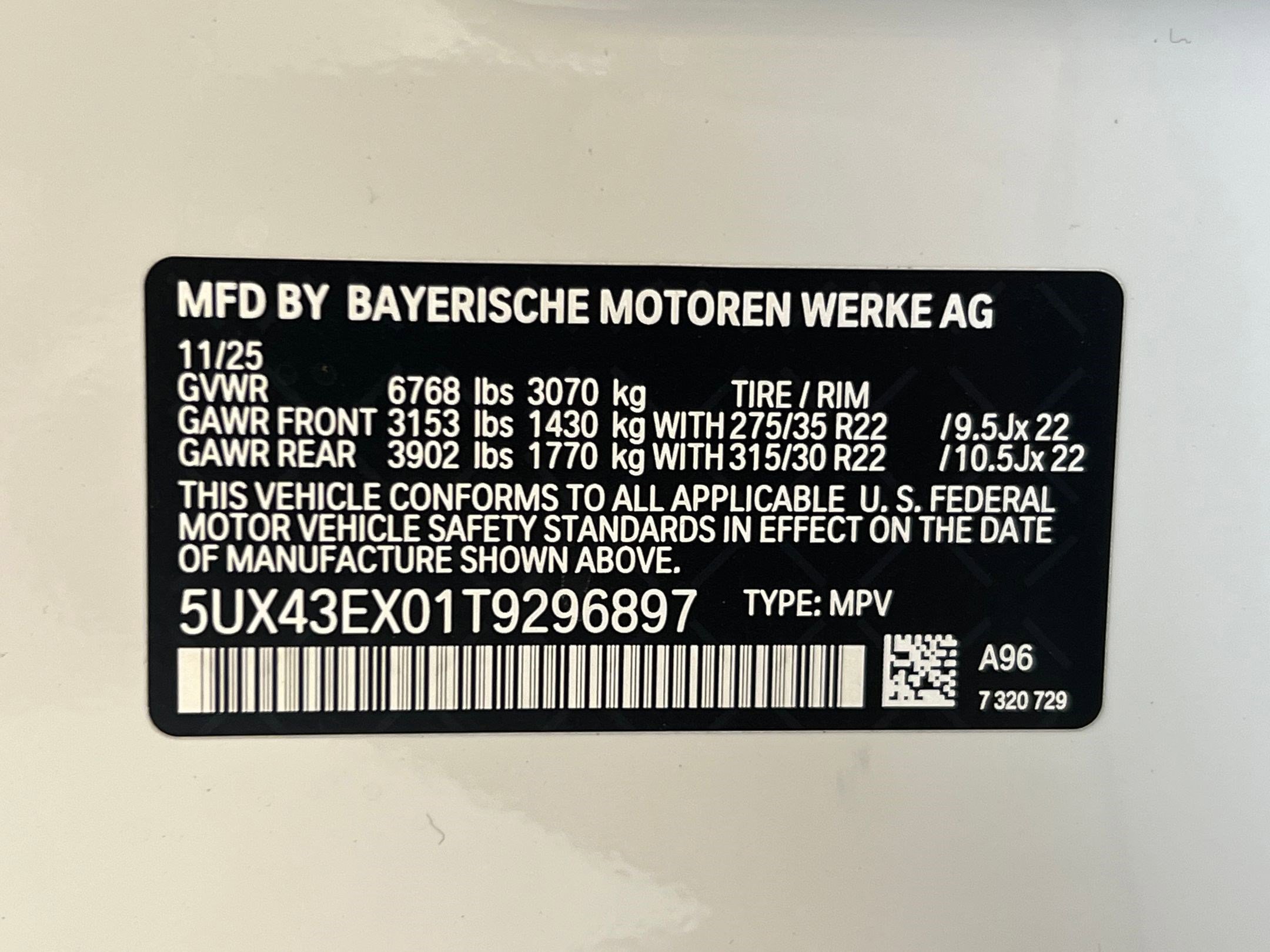 New 2026 BMW X6 M60i w/ Executive Package image 22