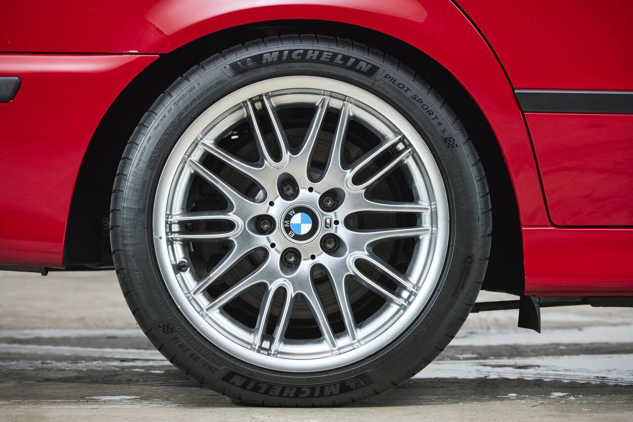 Used 2001 BMW M5 RWD image 46