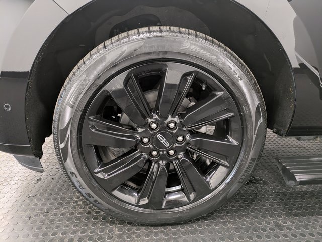 Certified 2023 Lincoln Navigator Reserve image 7