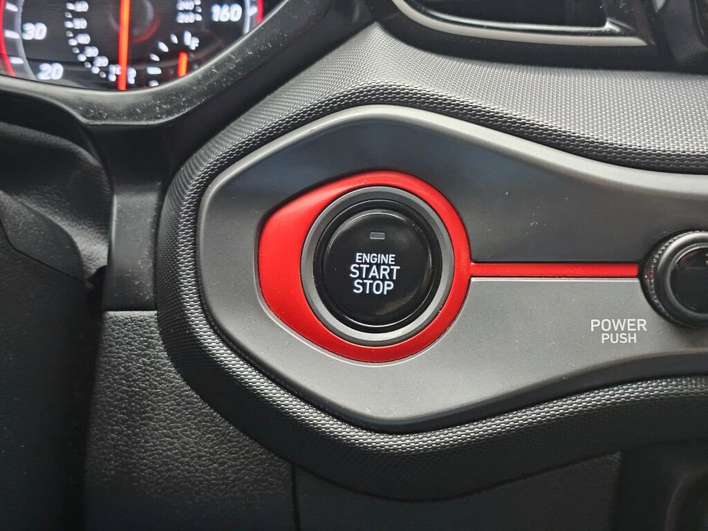 Used 2020 Hyundai Veloster Turbo image 24