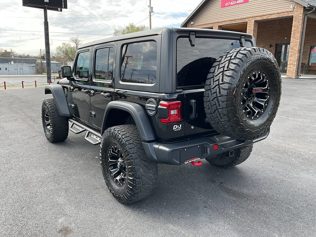 Used 2019 Jeep Wrangler Unlimited Rubicon image 3