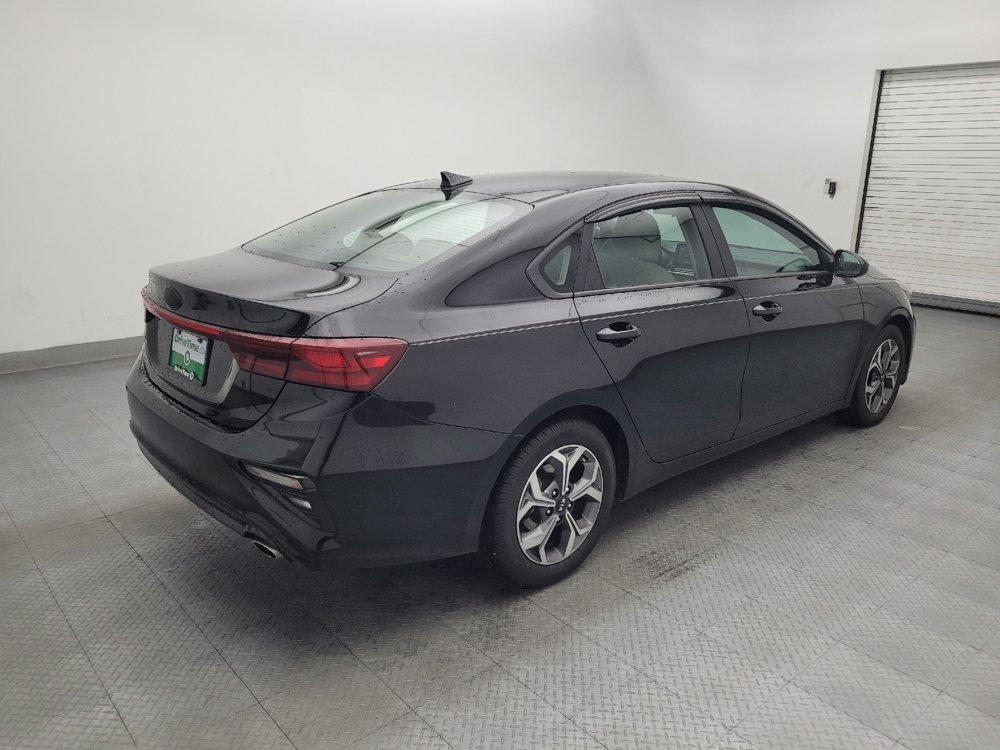 Used 2019 Kia Forte LXS FWD image 9