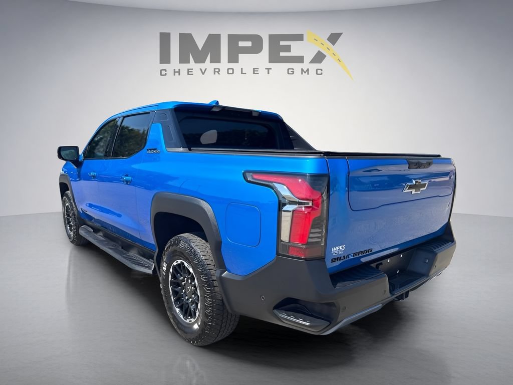 Used 2026 Chevrolet Silverado EV Trail Boss AWD/4WD image 3