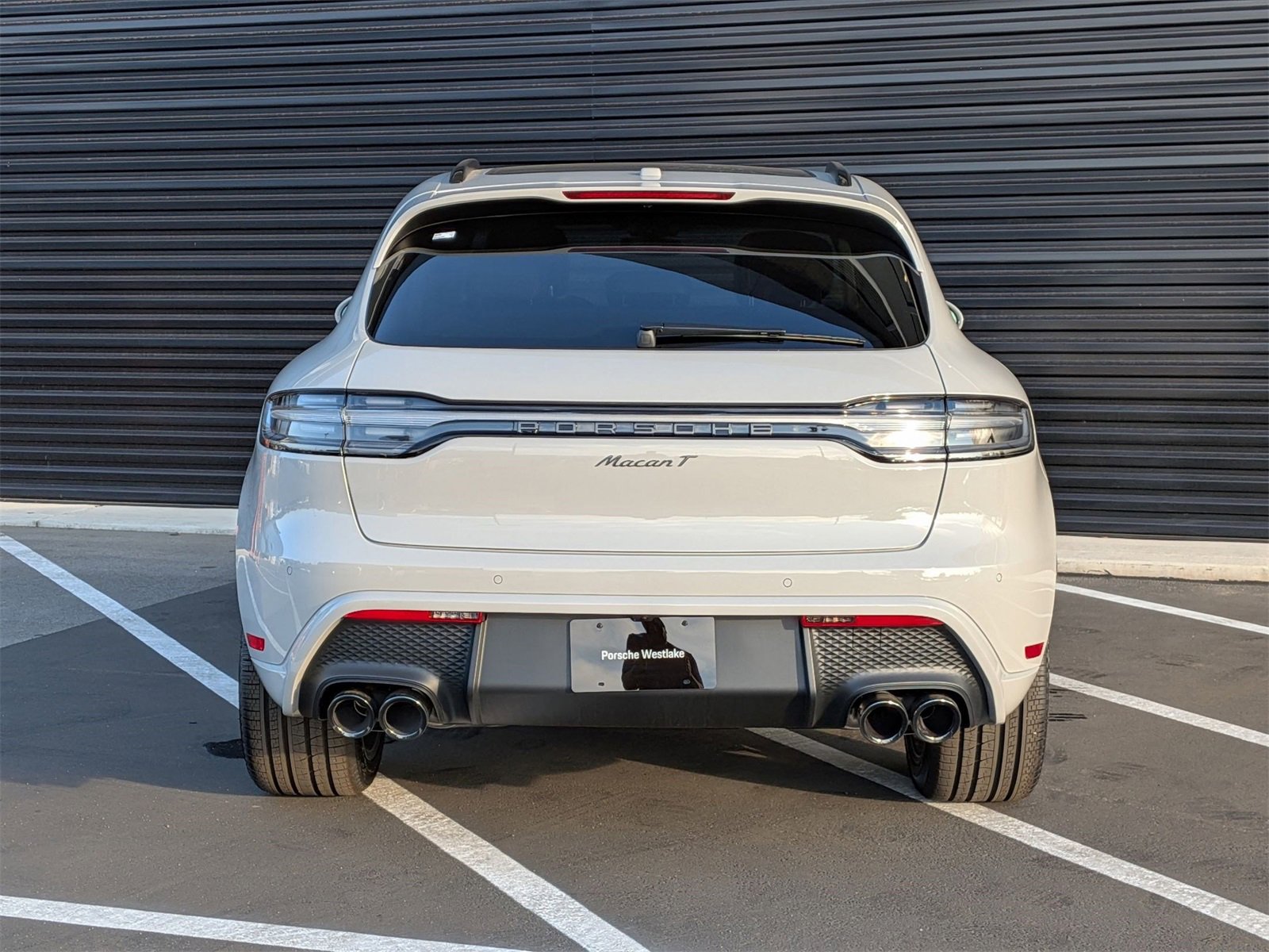 New 2025 Porsche Macan image 10