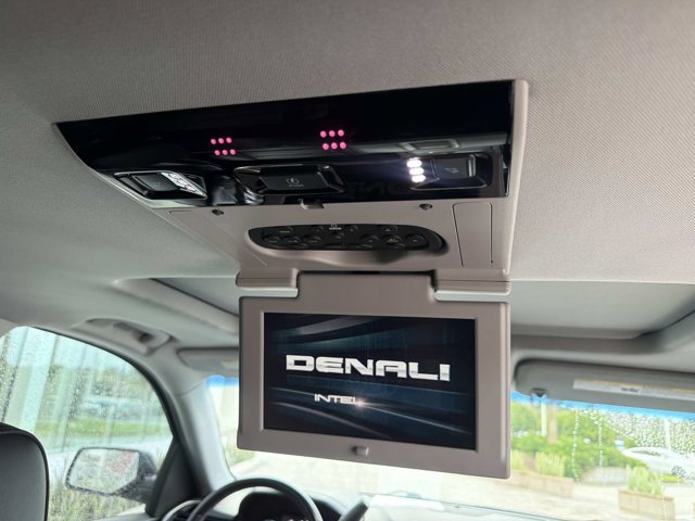 Used 2020 GMC Yukon Denali w/ Denali Ultimate Package RWD image 24