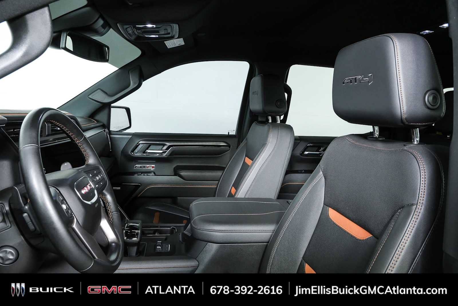 Used 2024 GMC Sierra 1500 AT4 w/ AT4 Premium Package AWD/4WD image 5