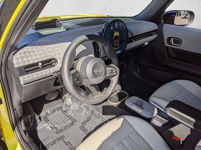Certified 2025 MINI Cooper S image 10