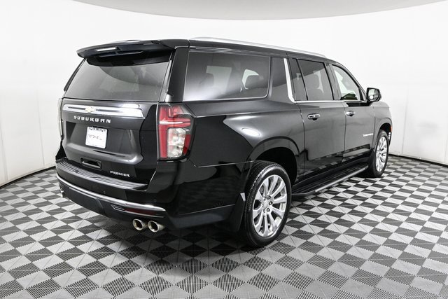 Used 2023 Chevrolet Suburban Premier image 25