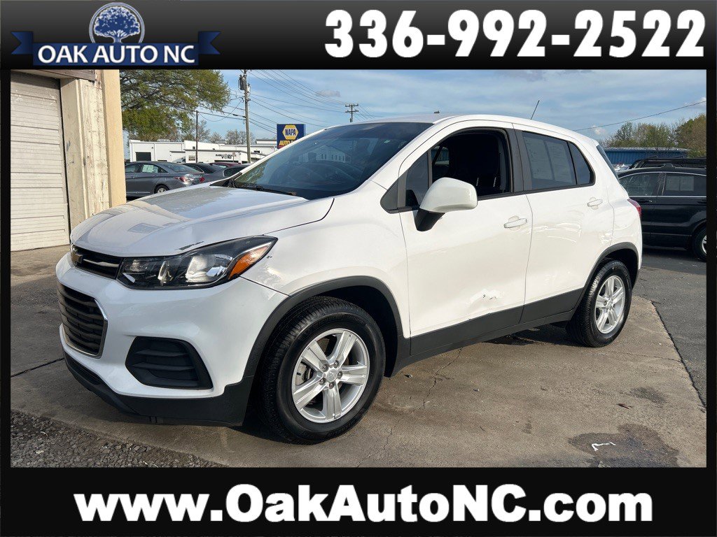 Used 2020 Chevrolet Trax LS w/ Tint and Cruise Package image 1