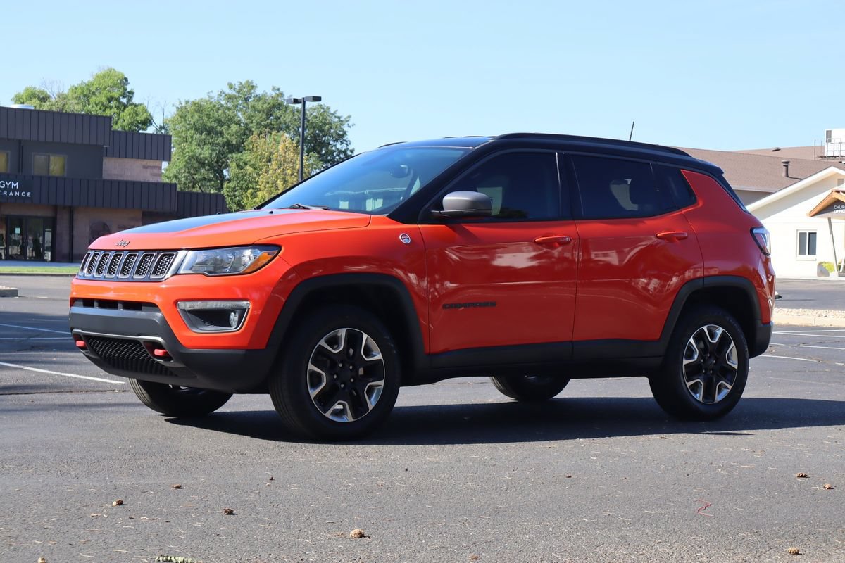 Used 2017 Jeep Compass Trailhawk w/ Popular Equipment Group AWD/4WD image 11