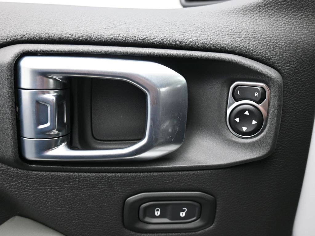 New 2026 Jeep Gladiator Mojave image 10