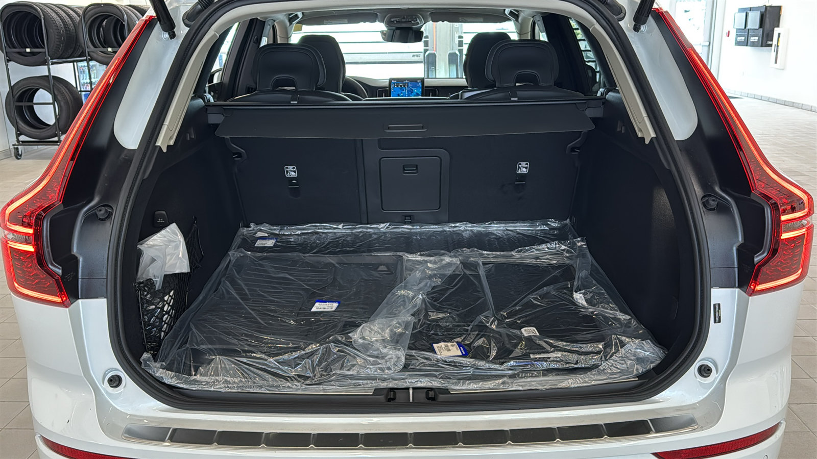 New 2027 Volvo XC60 B5 Ultra AWD/4WD image 29