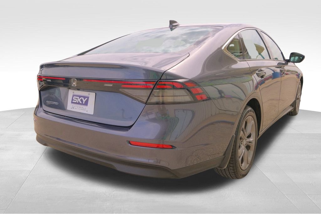 Used 2024 Honda Accord EX image 7