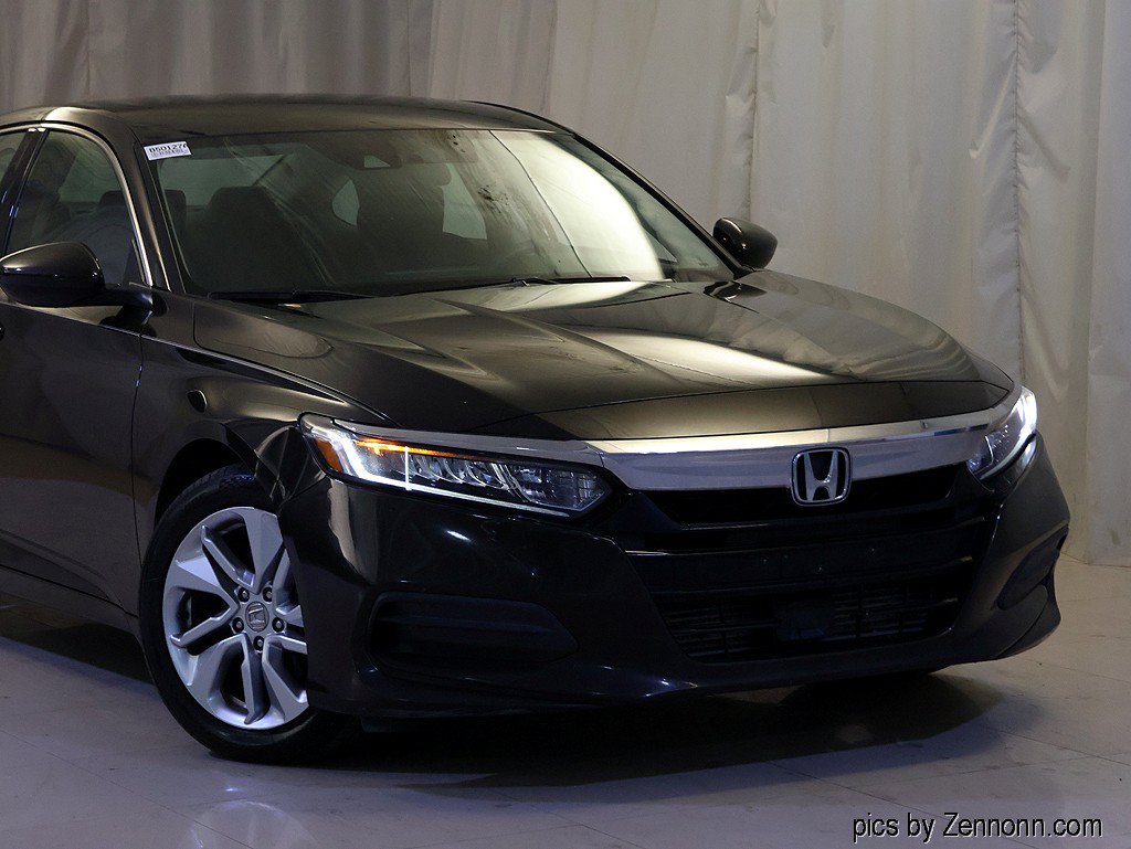 Used 2018 Honda Accord LX image 2